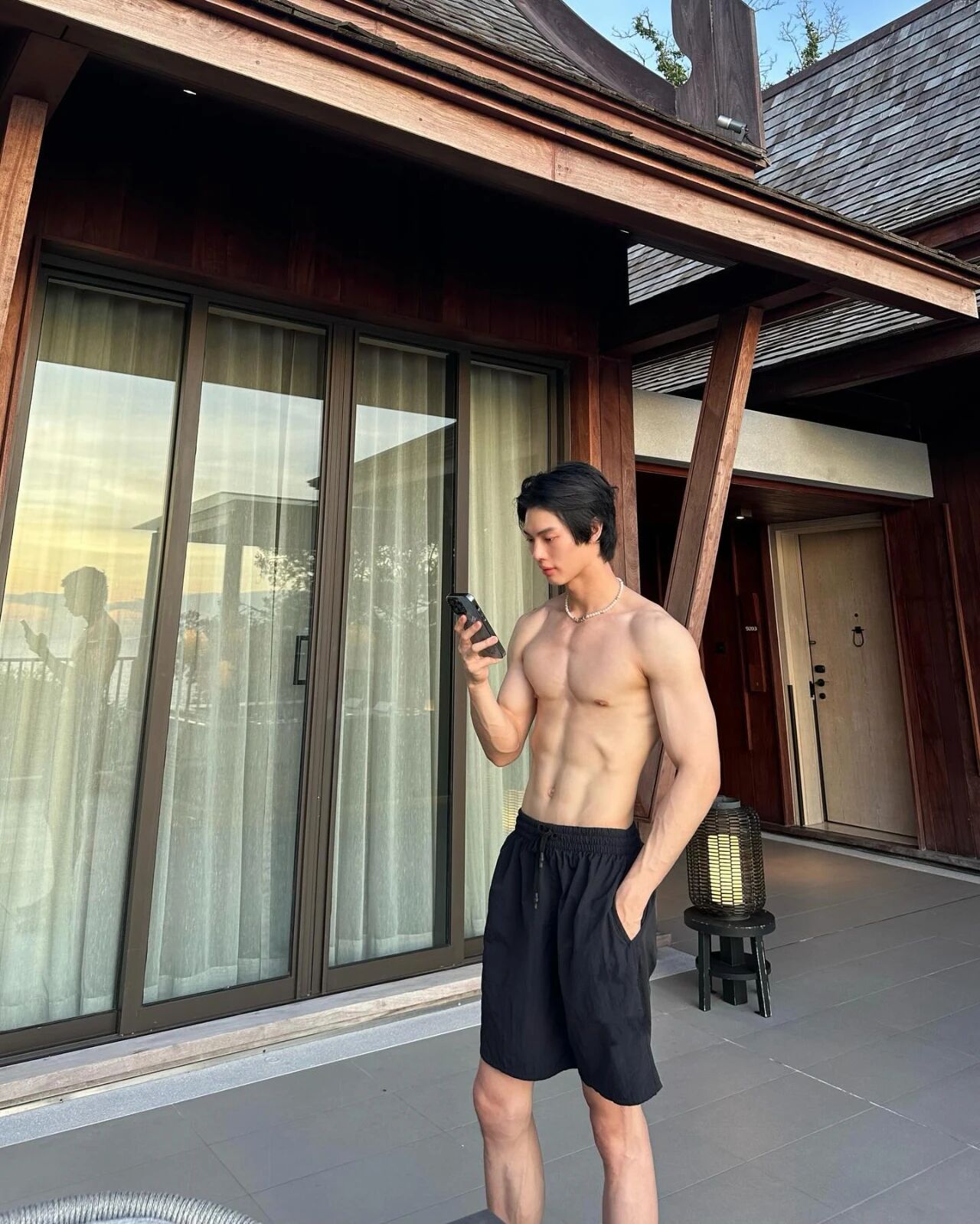 图片[8]-喝西瓜汁都能拍出大片既视感，真不愧是泰国正当红男艺人！-小蓝短视频