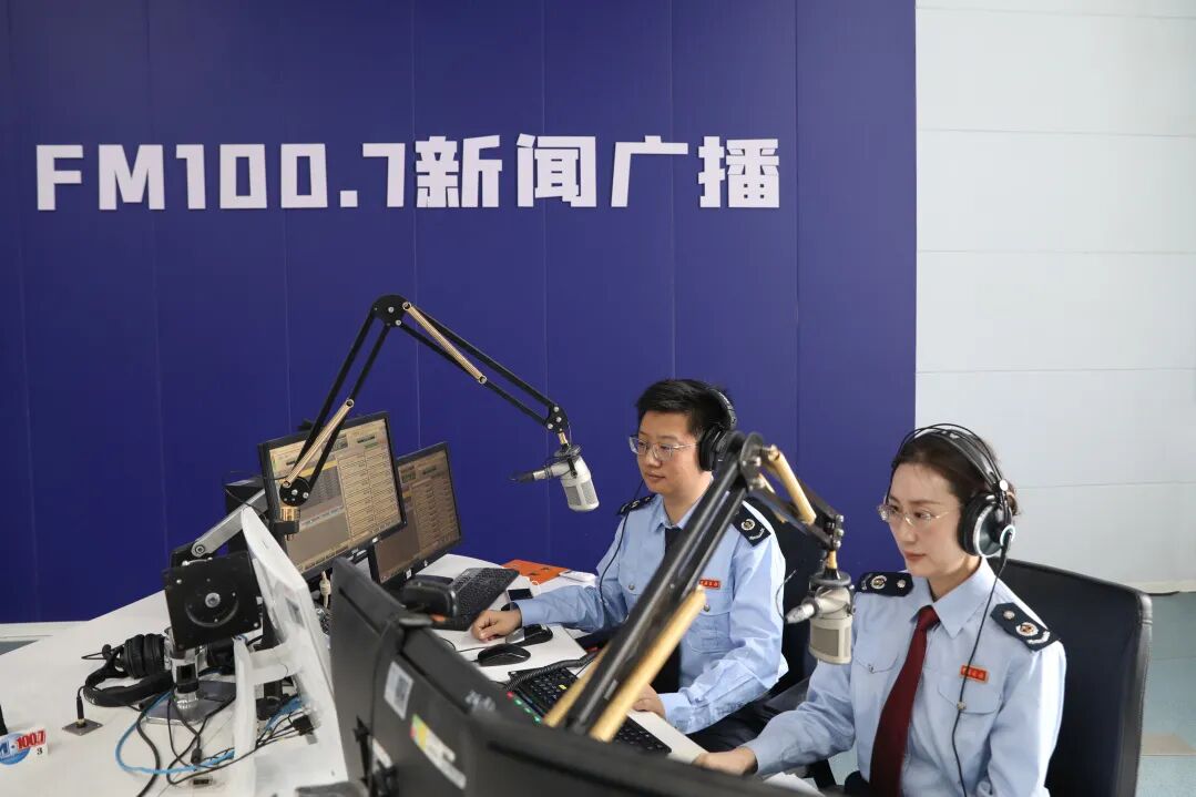 善用法治思维推进税收法治_法治在税收工作中的作用_