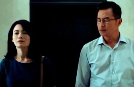 梦到女人流鼻血是什么预兆_中年女人梦见自己流鼻血_中年流鼻血梦见女人怀孕