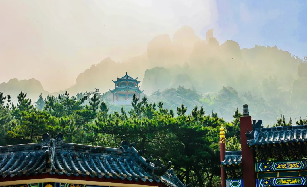 山间的风是自由的,你也是