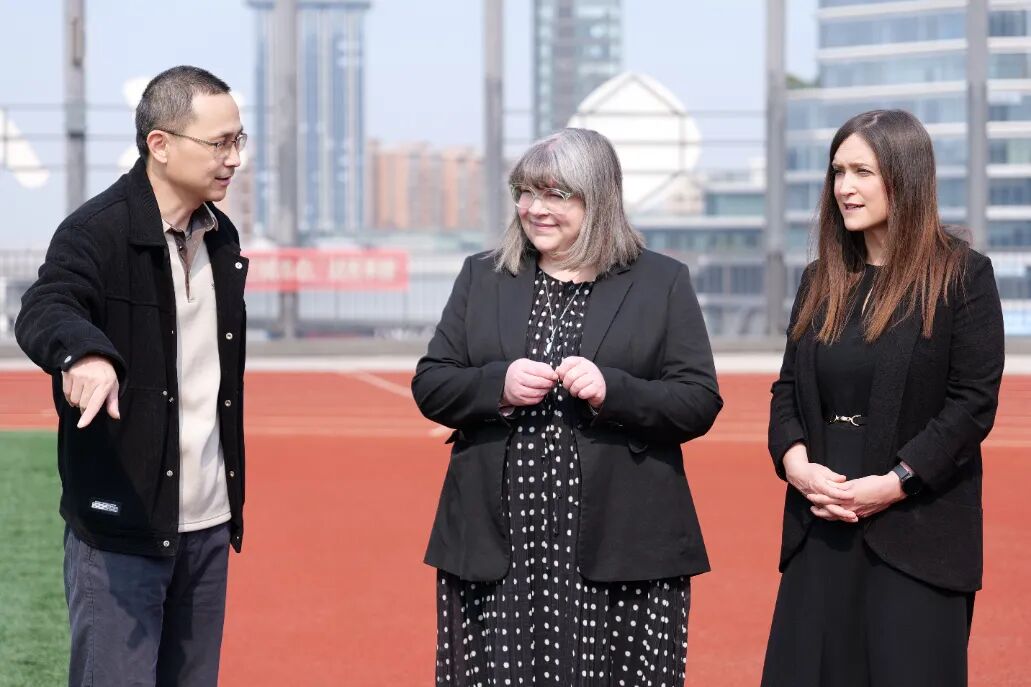 英国布洛赫特学校代表到访省实白云校区