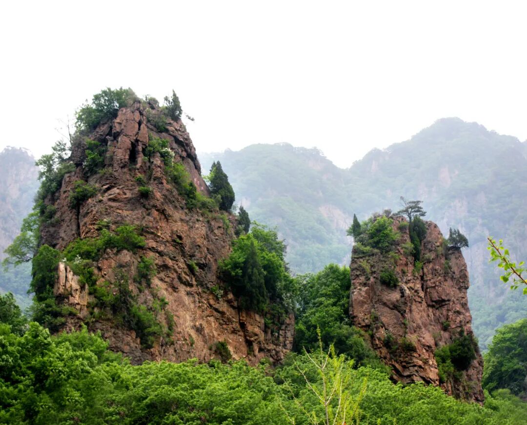 吴世轩【朱雀山崖】13504775952.JPG