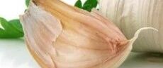 常吃大蒜究竟是伤肝还是养肝？