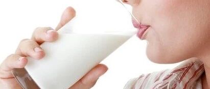 糖尿病患者该如何喝牛奶？