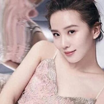 刘诗诗把labubu当娃在养?粉丝磕上女神的玩偶养成记,太有爱了