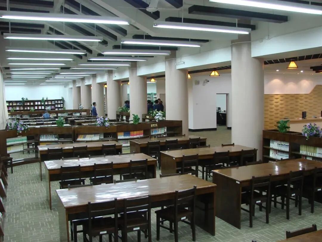 八大金刚之上海市格致中学介绍物理竞赛超牛