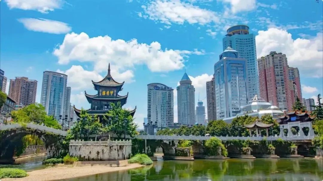 招聘会的信息去哪里找_招聘会_招聘会需要准备的东西