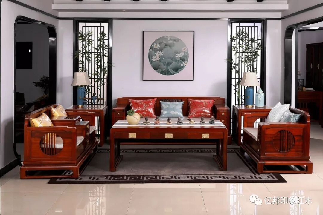 “人靠衣装”红木家具靠什么呢????