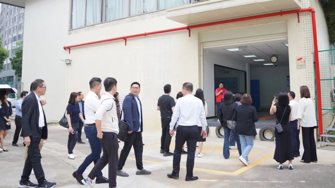 香港珠宝制造业厂商会莅临番禺珠宝服装服饰产业园,共话新机遇