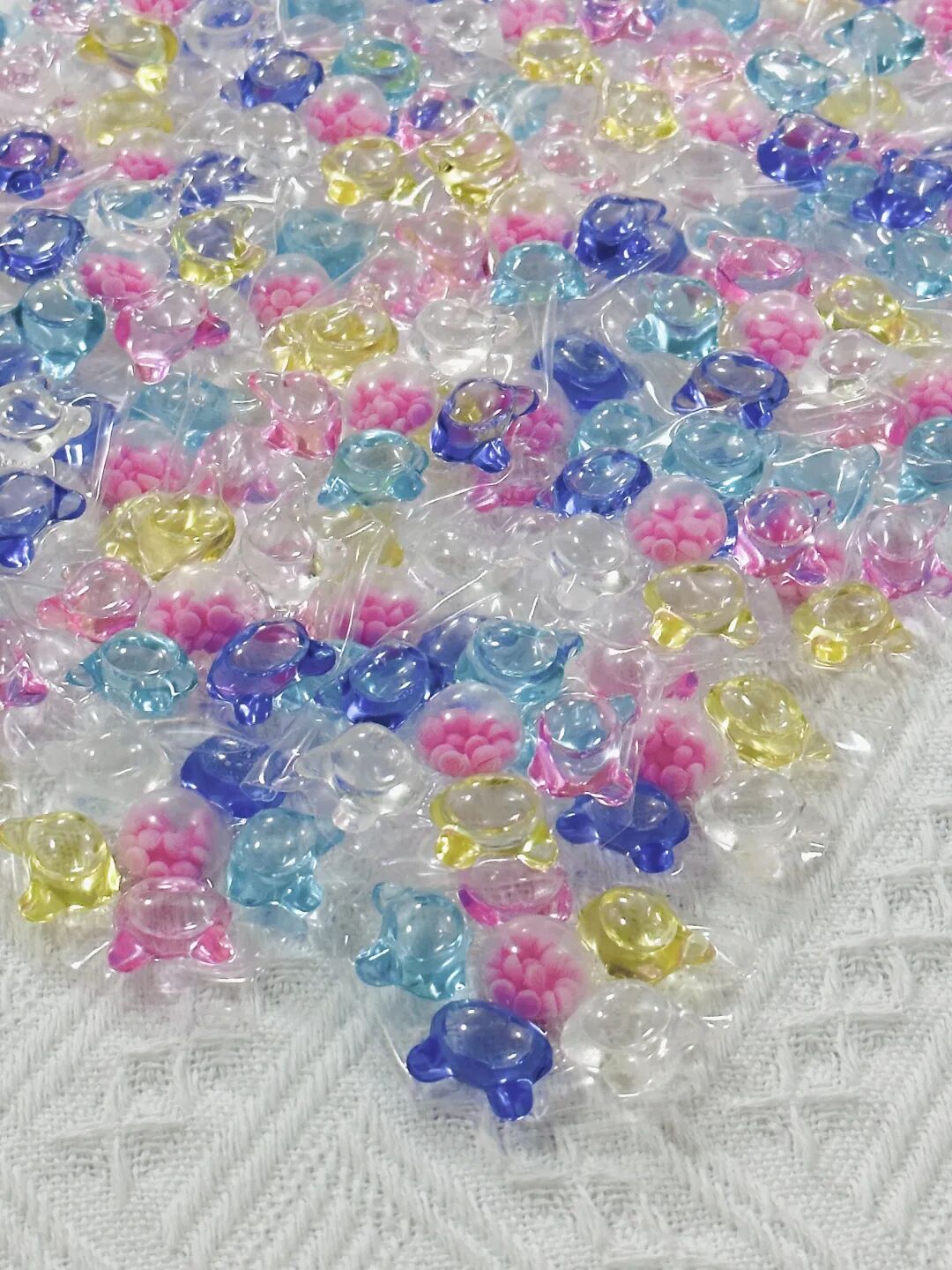 六腔是什么「丁家宜花韵香氛六腔洗衣凝珠」8倍洁净力，留香护衣，抑菌除螨_https://www.jmylbn.com_新闻资讯_第90张