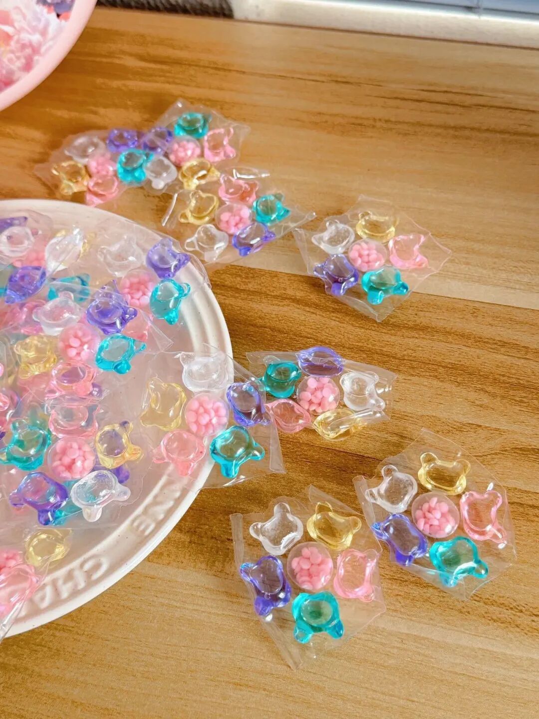 六腔是什么「丁家宜花韵香氛六腔洗衣凝珠」8倍洁净力，留香护衣，抑菌除螨_https://www.jmylbn.com_新闻资讯_第56张