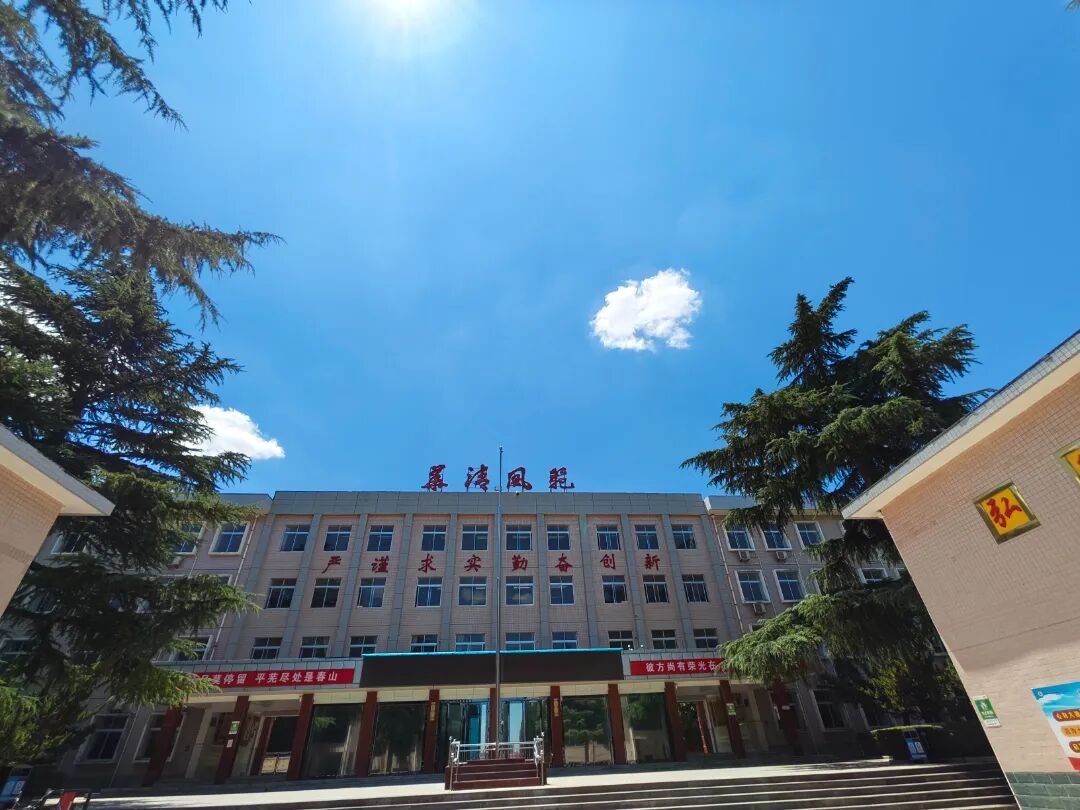 思政铸魂，德润未来 ——华清中学高艺老师荣获2025年陕西省中小学思政课教师“大练兵”省级展示活动特