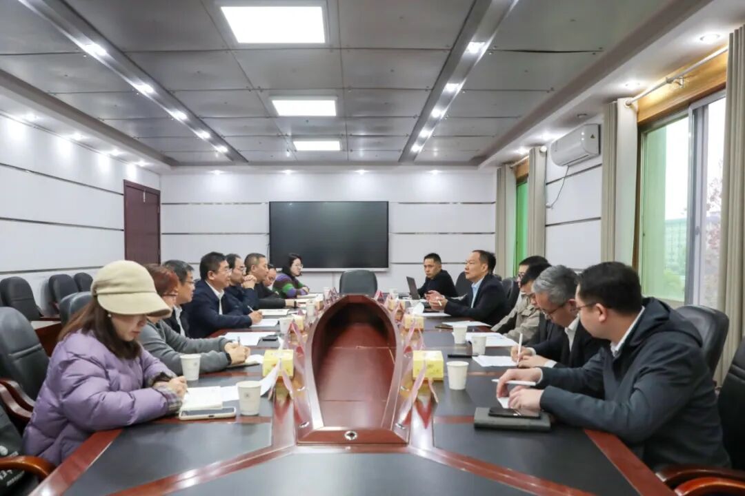 海克斯康、湖南航仪来我校洽谈合作