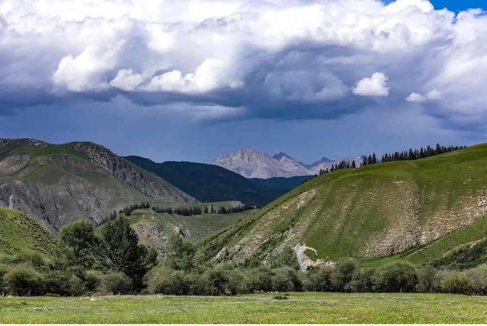 牛心山,"众山之神"阿咪东索