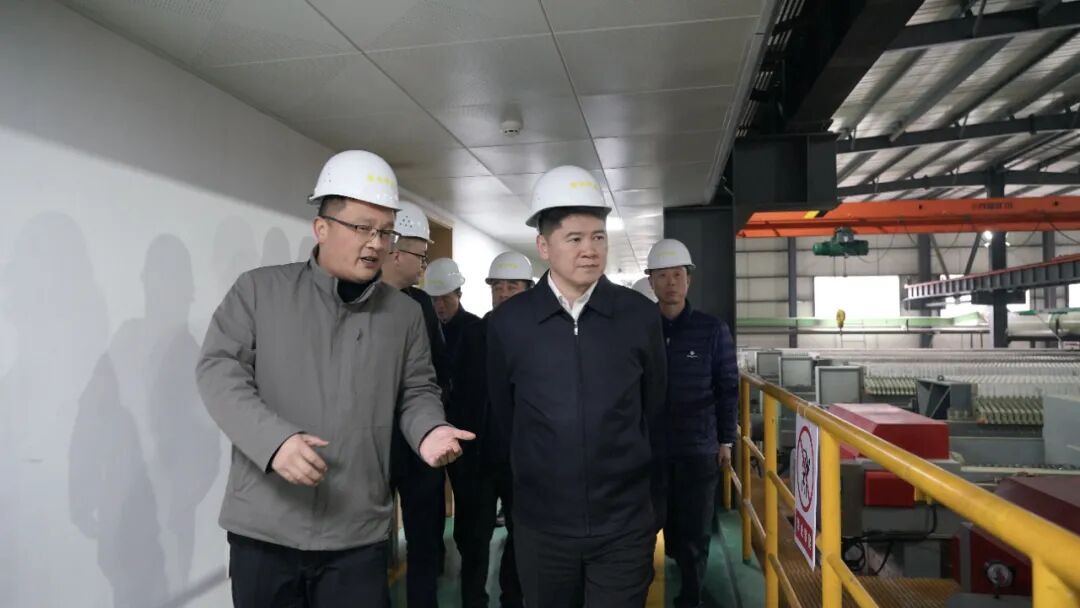 胡志峰率队到镇远县开展重大项目和规上工业企业复工复产督导调研