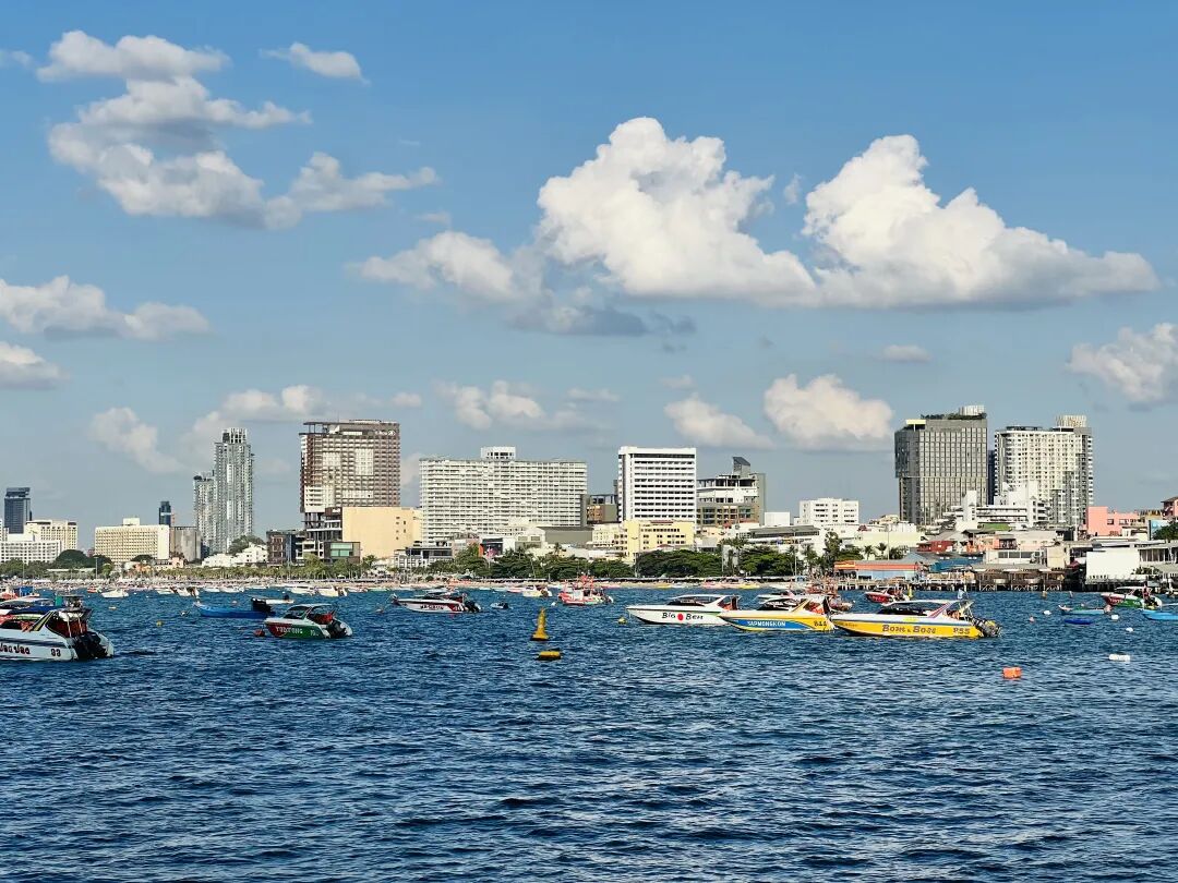 企业要闻｜建海中建组织优秀员工赴泰国旅游团建