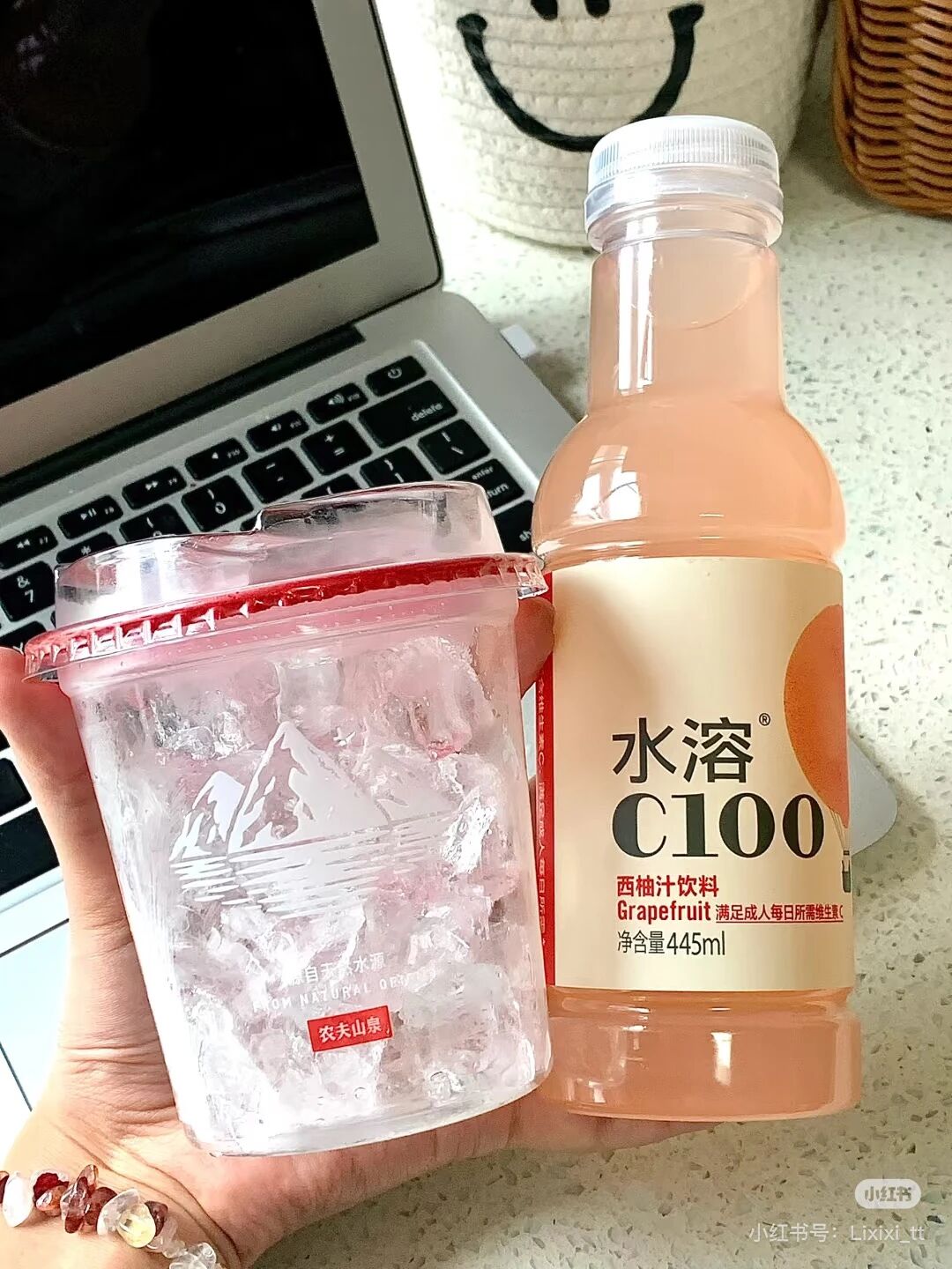 定价22.8元！农夫山泉新推“纯透食用冰”，在山姆超市卖火了！