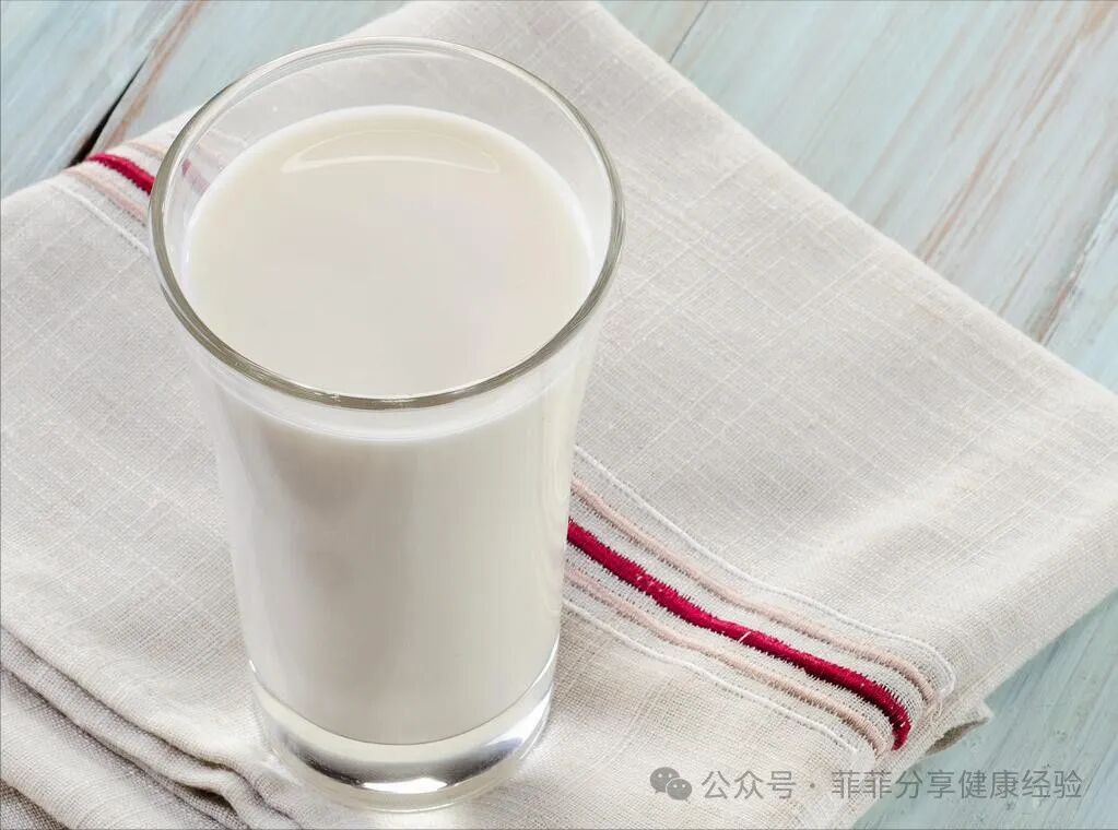 医用海藻棒怎么取不起眼的“补钙高手”，建议中老年人每周吃3次，骨骼强健身体棒_https://www.jmylbn.com_新闻资讯_第2张