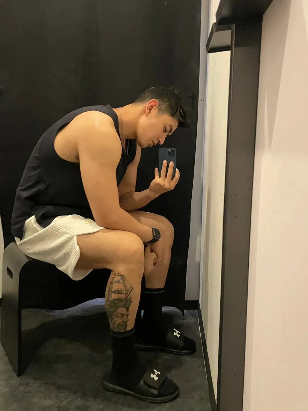 “撕漫男”降临现实！刘聪Russell健身大片，撩翻全网的荷尔蒙狂潮