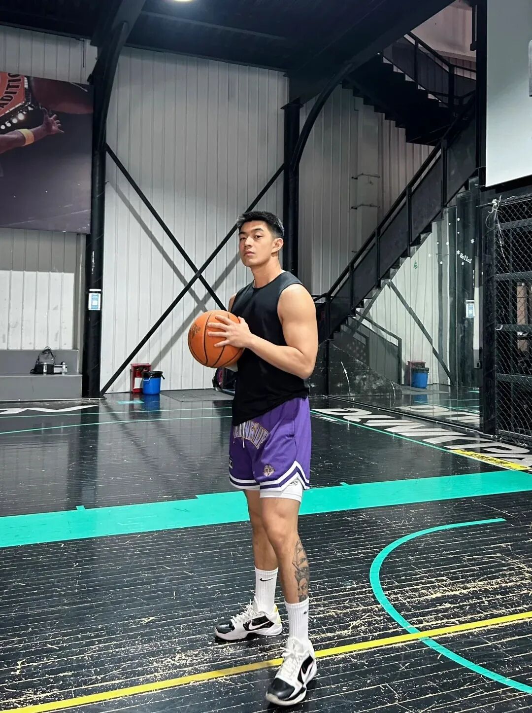 “撕漫男”降临现实！刘聪Russell健身大片，撩翻全网的荷尔蒙狂潮