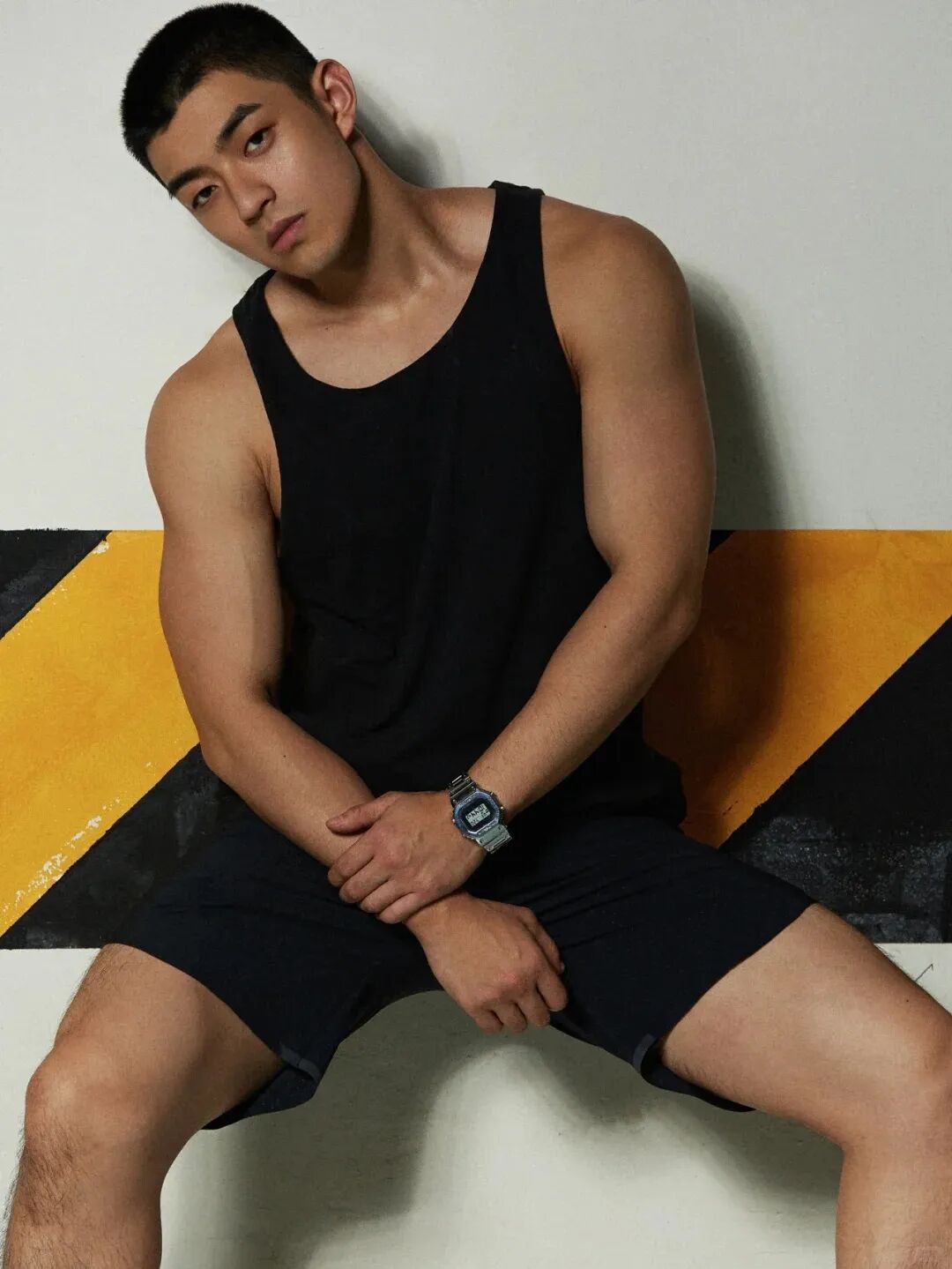 “撕漫男”降临现实！刘聪Russell健身大片，撩翻全网的荷尔蒙狂潮