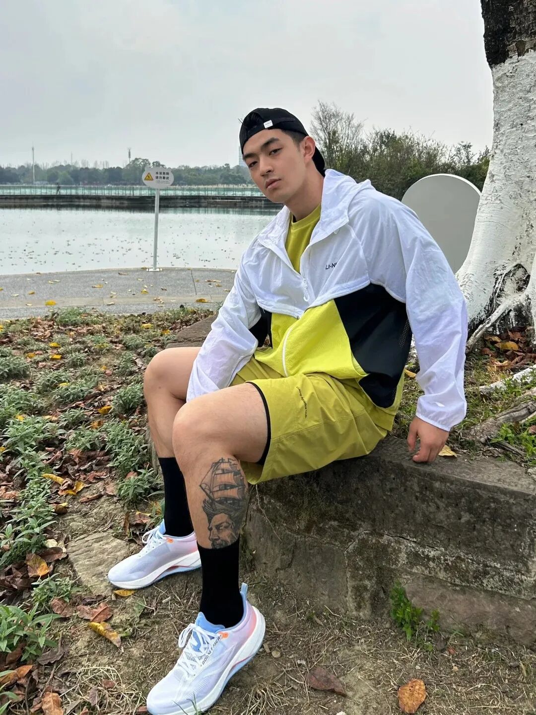 “撕漫男”降临现实！刘聪Russell健身大片，撩翻全网的荷尔蒙狂潮