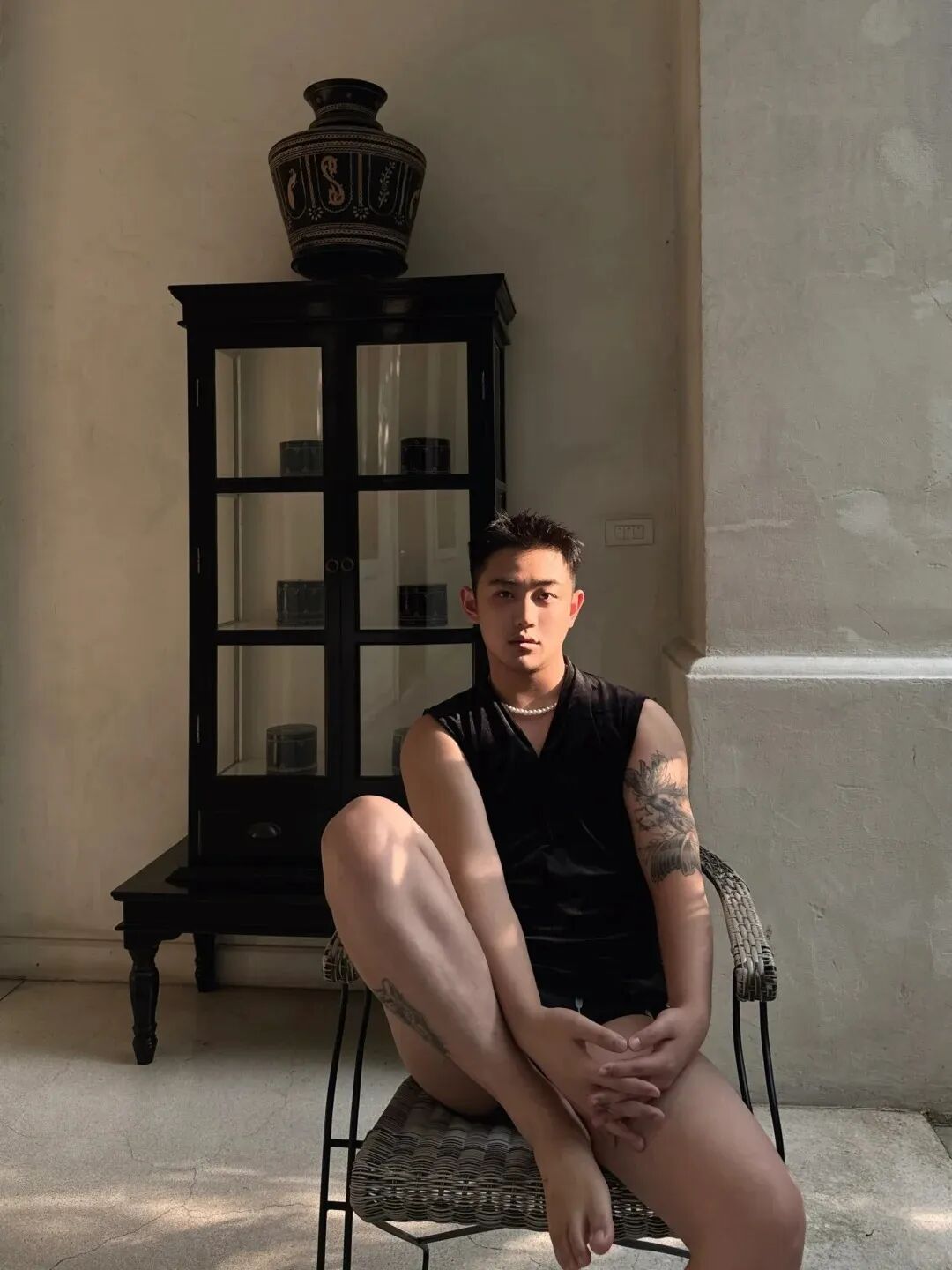 清迈游玩遇上帅气小哥，脂包肌身材与阳光笑容让人沦陷!