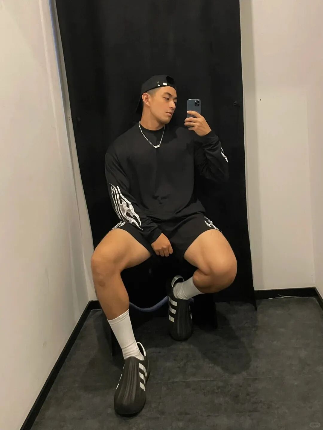 “撕漫男”降临现实！刘聪Russell健身大片，撩翻全网的荷尔蒙狂潮