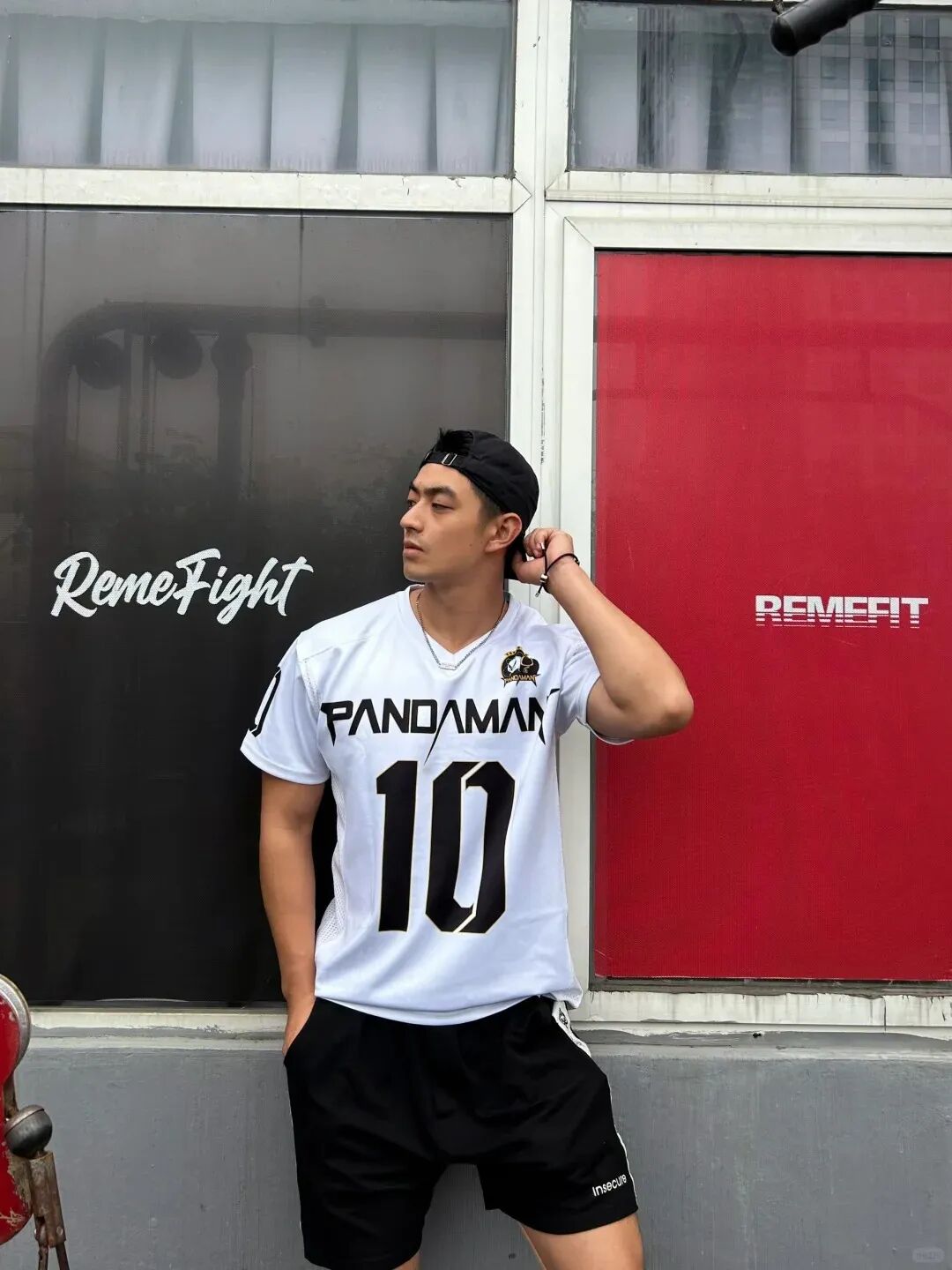 “撕漫男”降临现实！刘聪Russell健身大片，撩翻全网的荷尔蒙狂潮