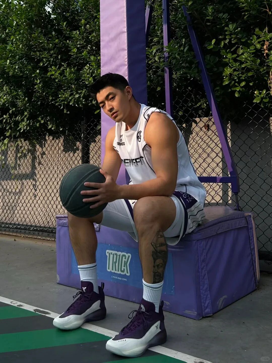 “撕漫男”降临现实！刘聪Russell健身大片，撩翻全网的荷尔蒙狂潮