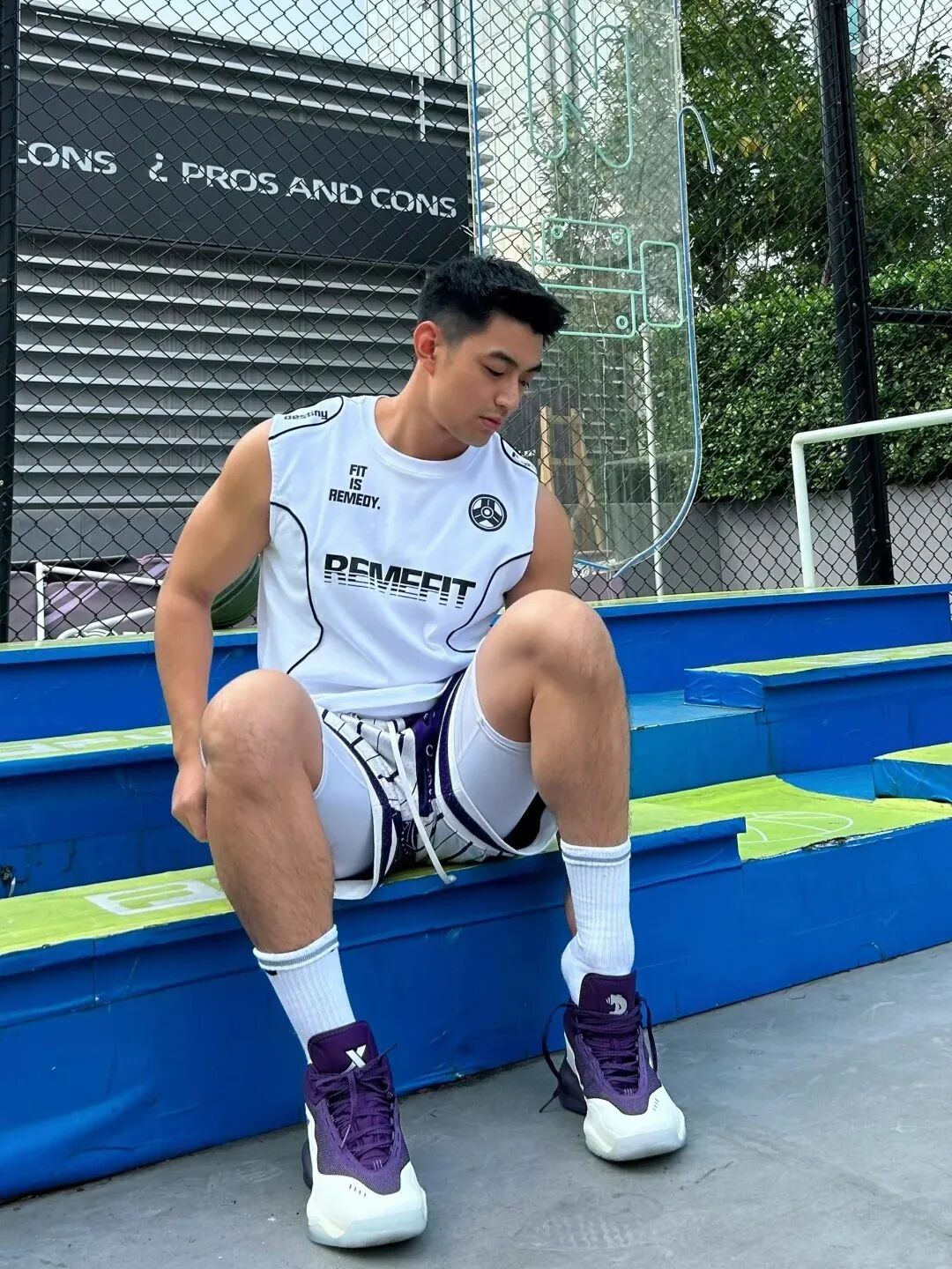 “撕漫男”降临现实！刘聪Russell健身大片，撩翻全网的荷尔蒙狂潮