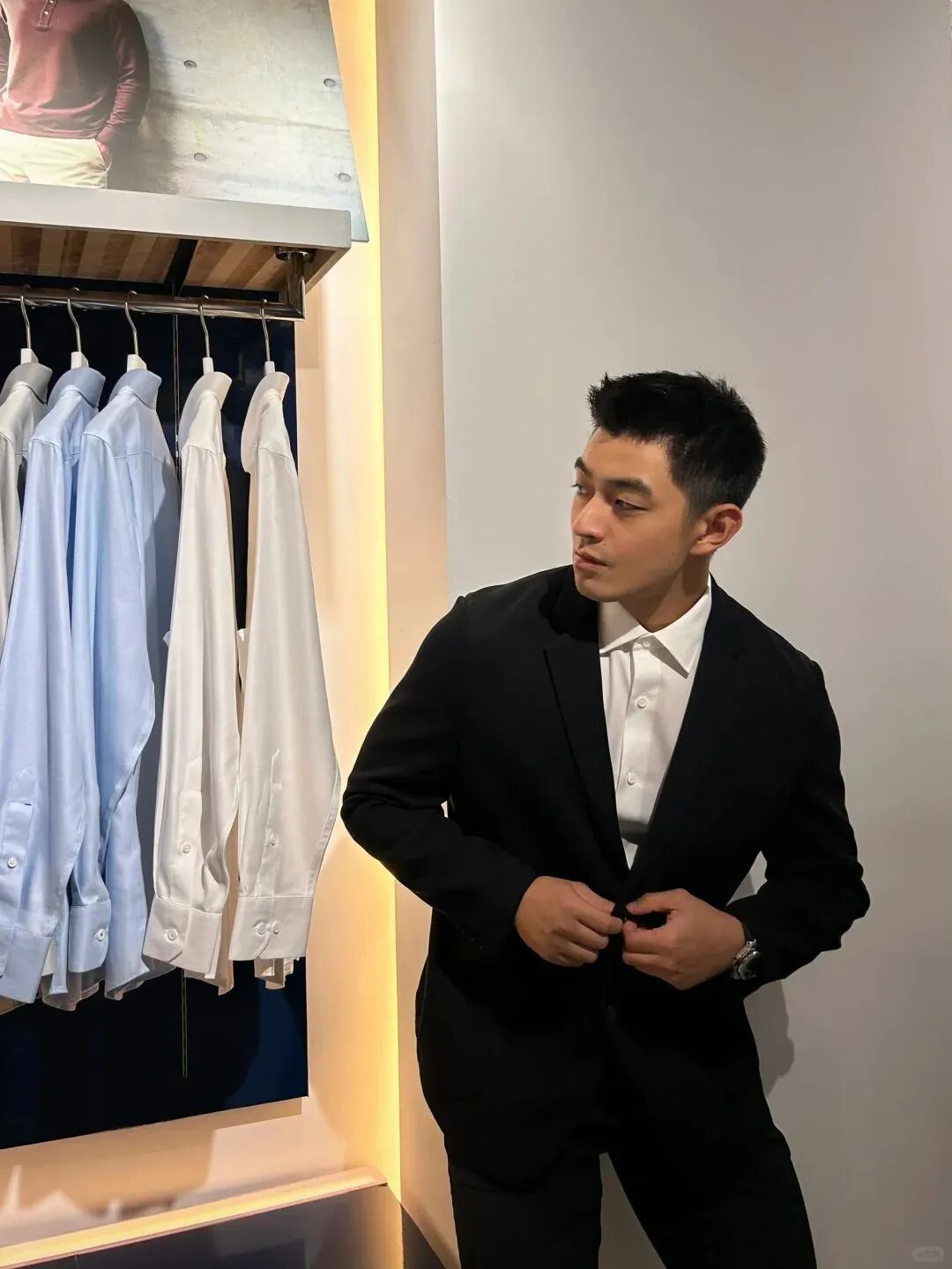 “撕漫男”降临现实！刘聪Russell健身大片，撩翻全网的荷尔蒙狂潮