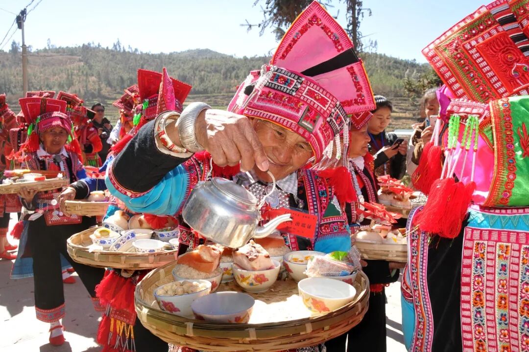 古韵新城水墨石屏花腰风情入画来