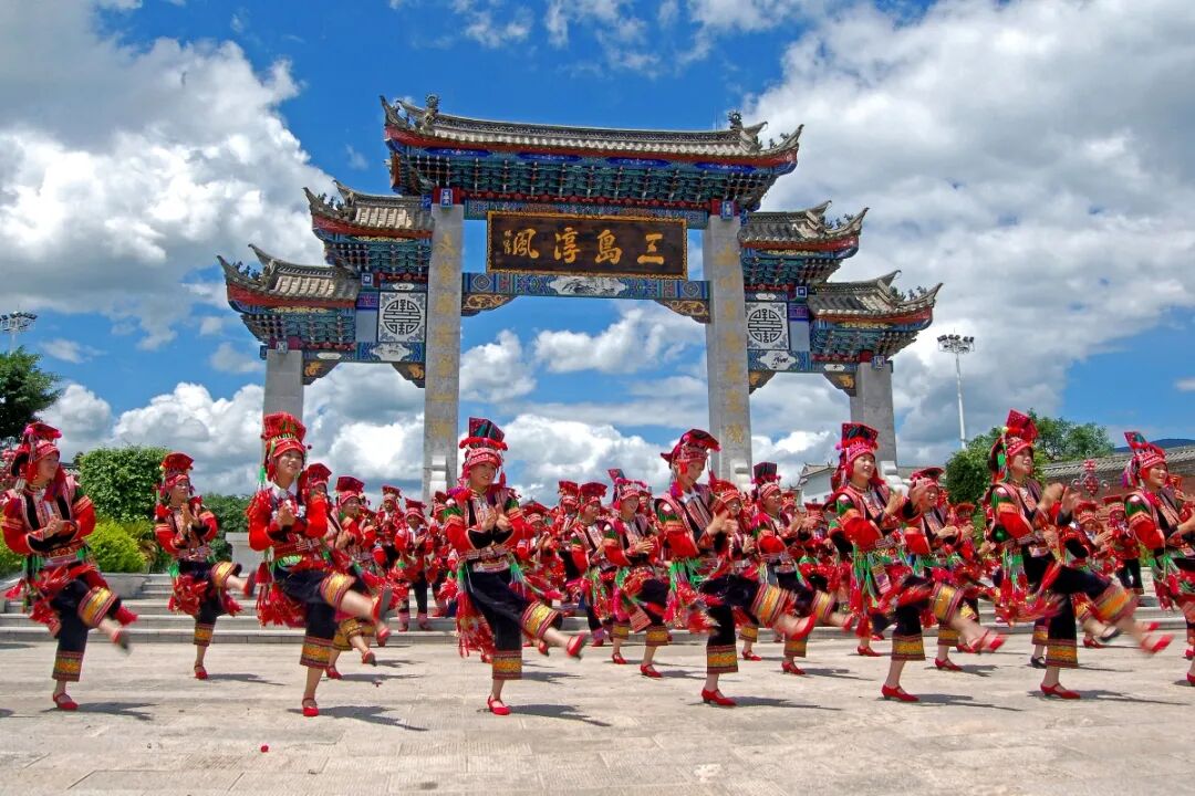 古韵新城水墨石屏花腰风情入画来