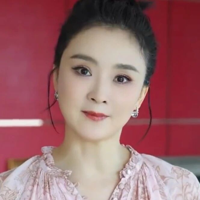 王艳直播捞金,真相很残忍.