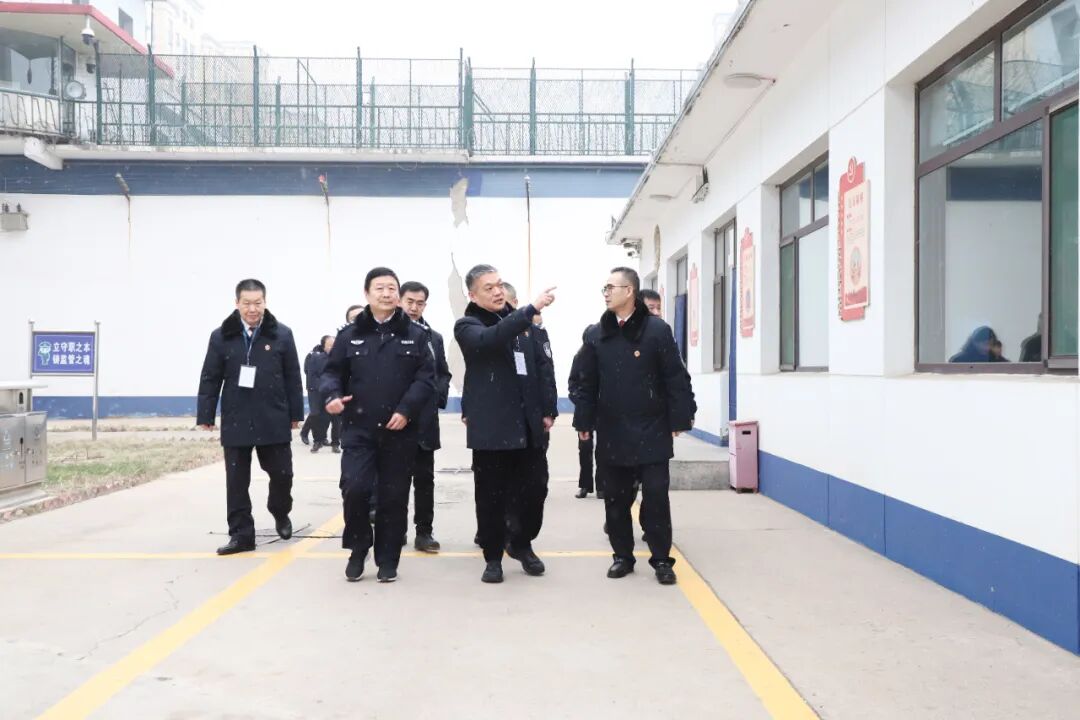 市检察院党组书记代检察长王宝玥深入山西省女子监狱晋中市看守所调研
