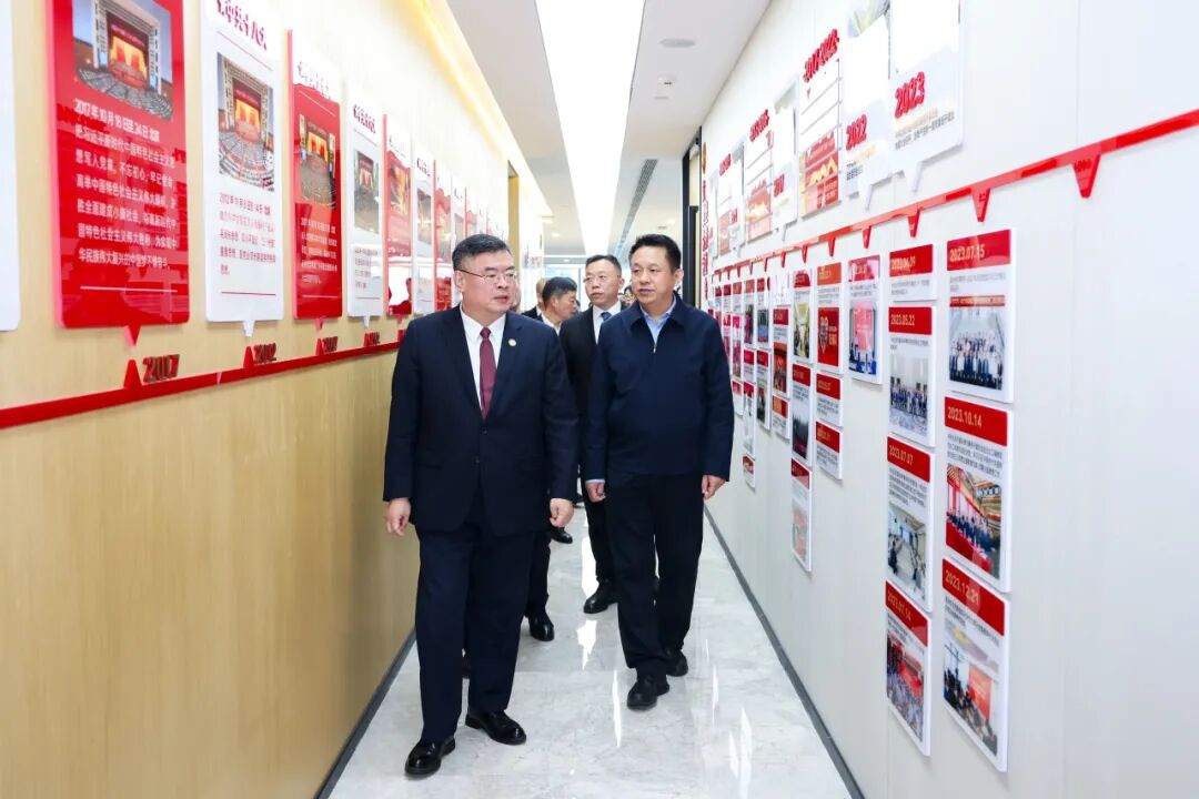 https://mmbiz.qpic.cn/sz_mmbiz_jpg/vicBuOa6OLYJeddFFoHQTgLoe5d9K9Ahd8kyibIBRPdB3Nibqia8LZ0vIWwct4TL76wt0aNk0gFYHbNHc9GpHBTibDw/640?wx_fmt=jpeg&tp=webp&wxfrom=5&wx_lazy=1#imgIndex=4