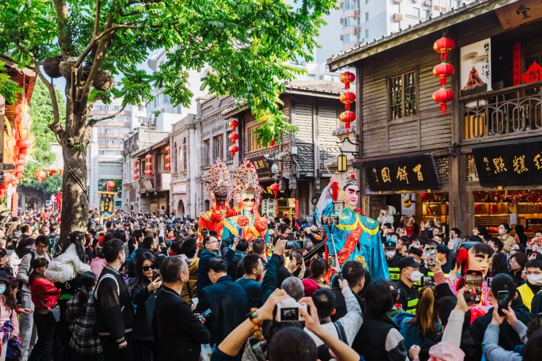 【網(wǎng)絡(luò)中國節(jié)·元宵】真火！鼓樓文旅新春開門紅！