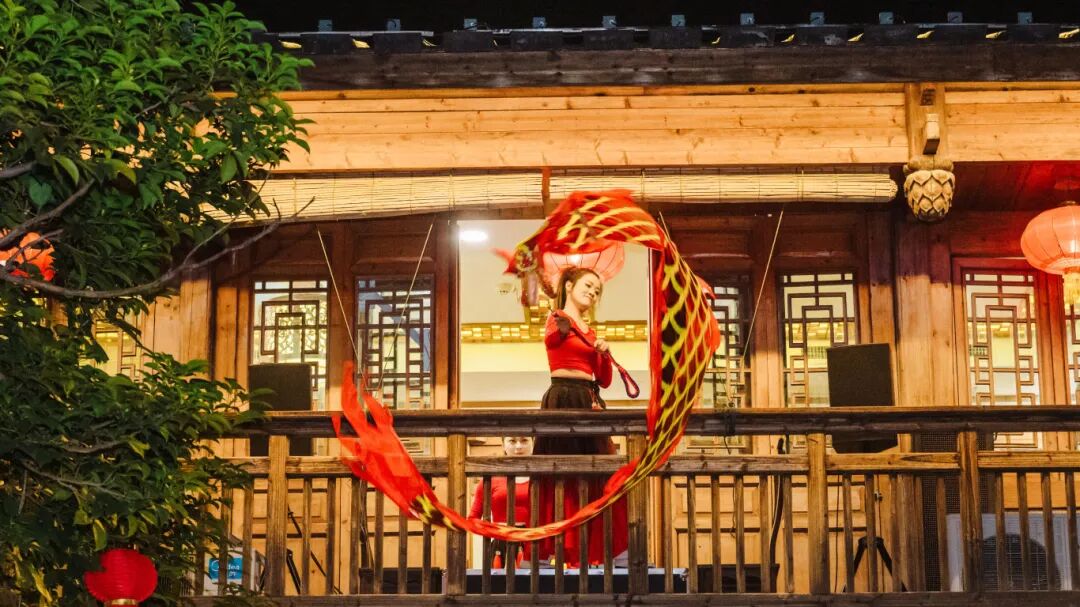 【網(wǎng)絡(luò)中國節(jié)·元宵】真火！鼓樓文旅新春開門紅！