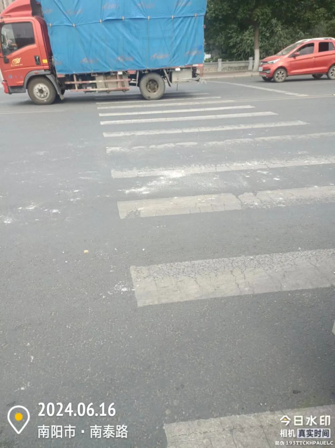 南阳市民生小区电梯事故