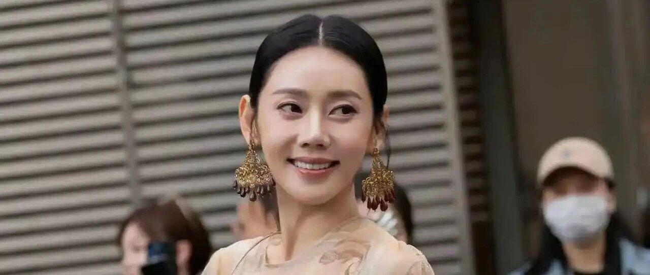 秋瓷炫卡刷爆了,催款信息让她彻夜难眠