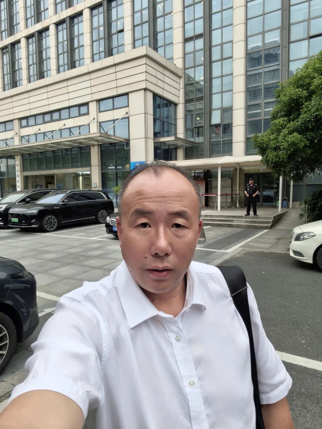 奔跑的蚂蚁｜2026年 第三十一周：深耕卷宗研判案情，奔走检法维护权益
