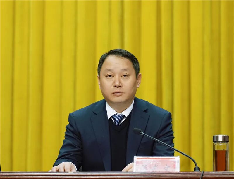 岳阳县召开县乡村负责干部大会暨招商引资工作会议