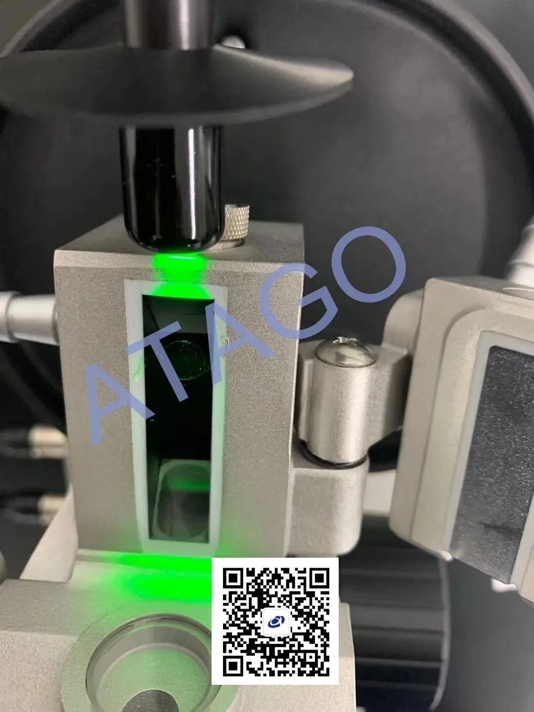 ATAGO爱拓多波长阿贝折光仪测量人工晶体 (1).jpg