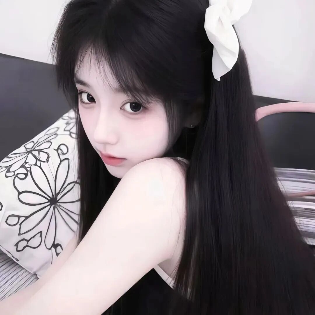 清冷女生头像