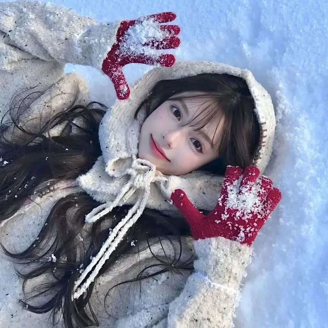 新年女生头像