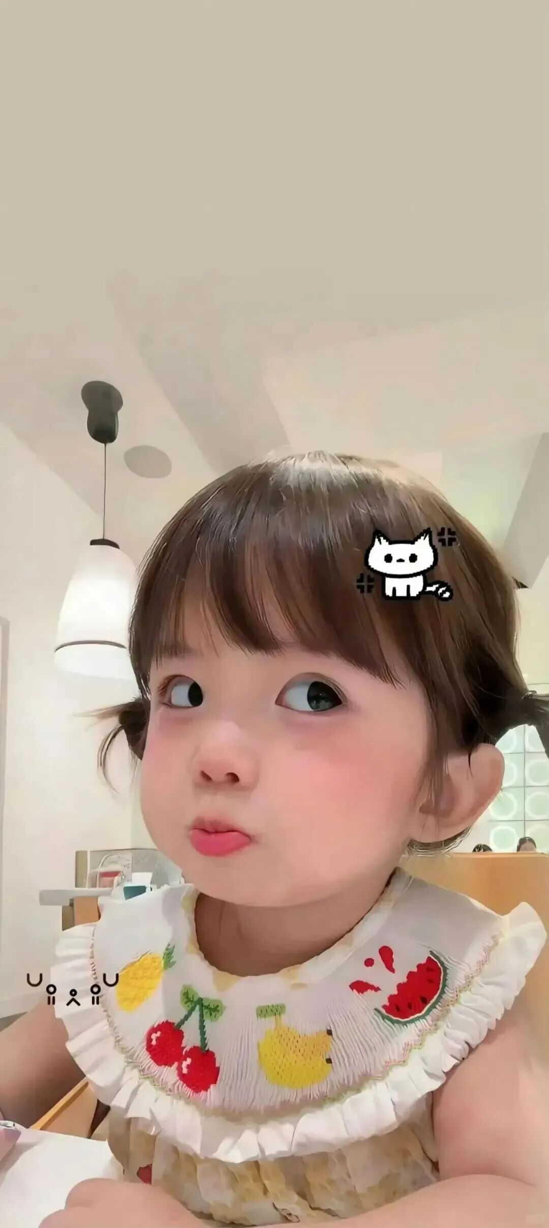 可爱小女孩萌娃壁纸