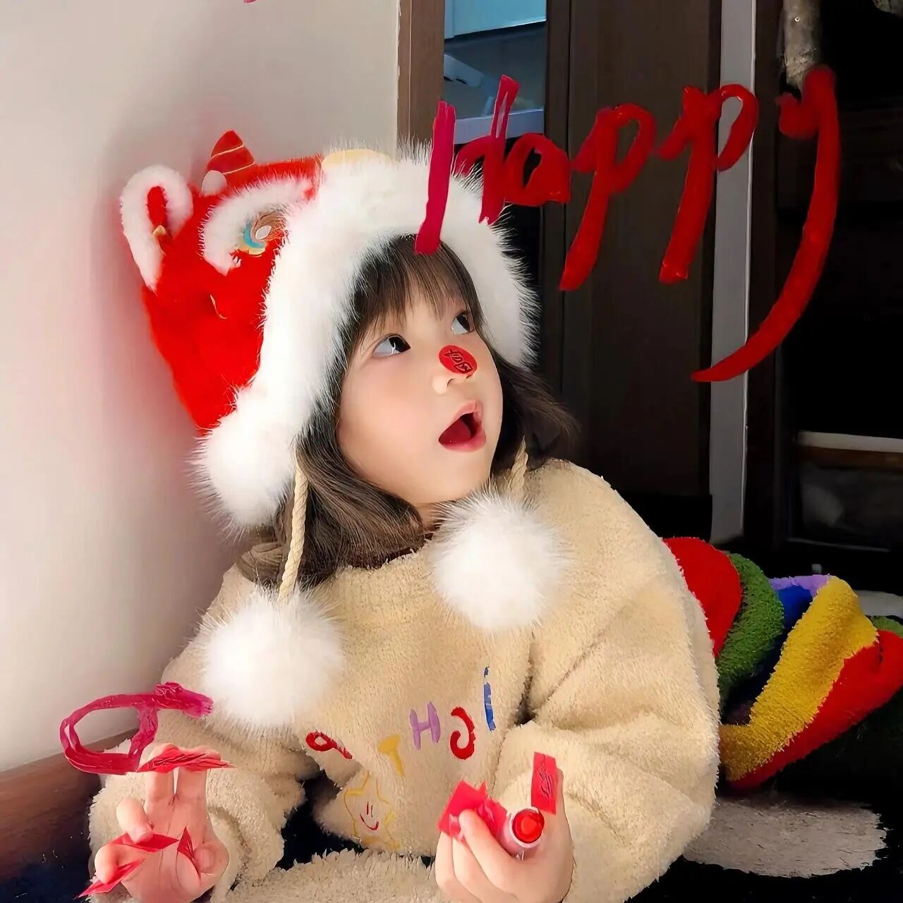 新年萌娃小女孩头像