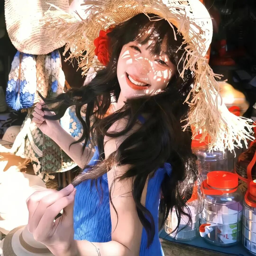 爱笑甜美女生头像