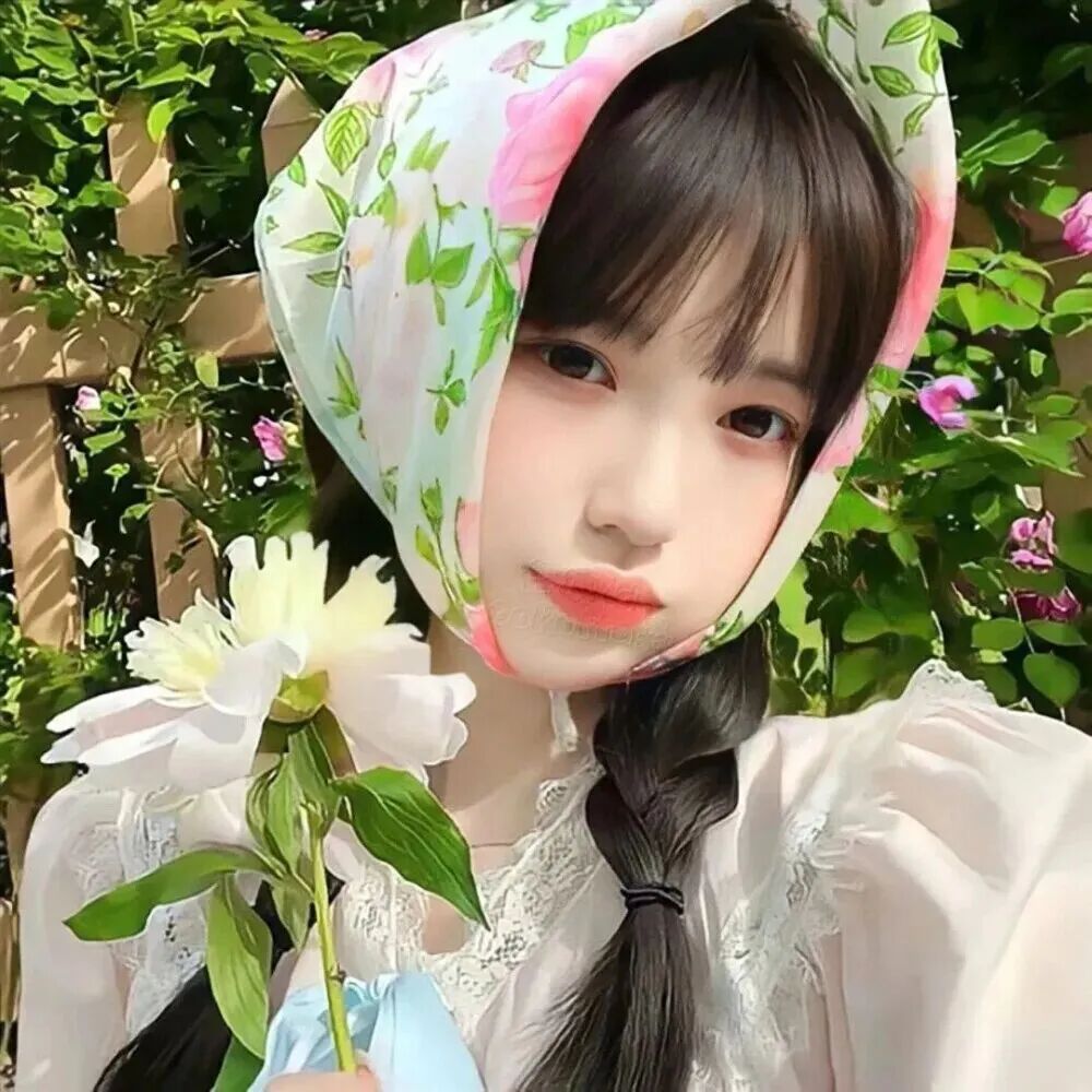 春天小清新鲜花女生头像
